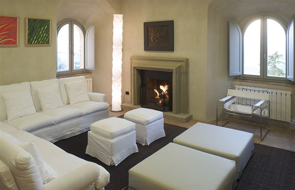 Torre Almonte Aparthotel Todi Kültér fotó